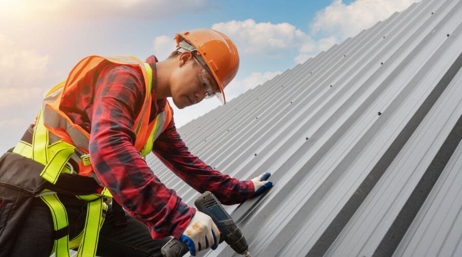 Professional Emergency Roof Repairs services in Reva, SD